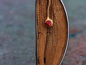 332 - BROOCH | Together, SS, gold, rock crystal plate, ruby, emerald, diamond, Life Art