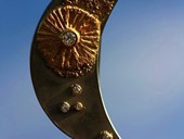 346 -BROSCHE | Sky Family, ES, Gold, Brillanten, Star Art, Apus, Steel Welded Gold Filings