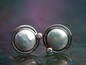 317 - OHRSTECKER | Satellite, ES, Gold, Biwakoperlen, Brillanten